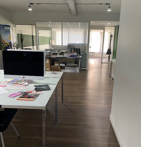 Alternative view of Local commercial 116m2 avec cuisine